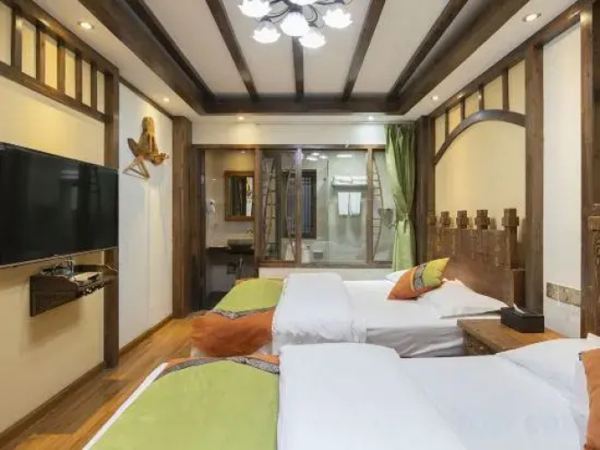 NAXI yage hotel