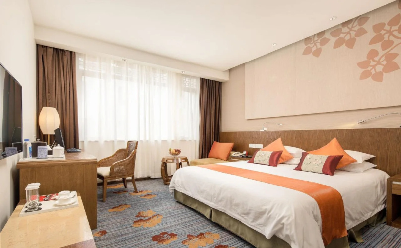 Julong Hotel