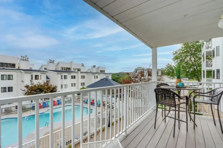 Walk to Shops & Lake: Pool-view Osage Beach Unit