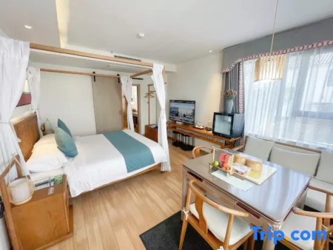 Standard Double room with garden view