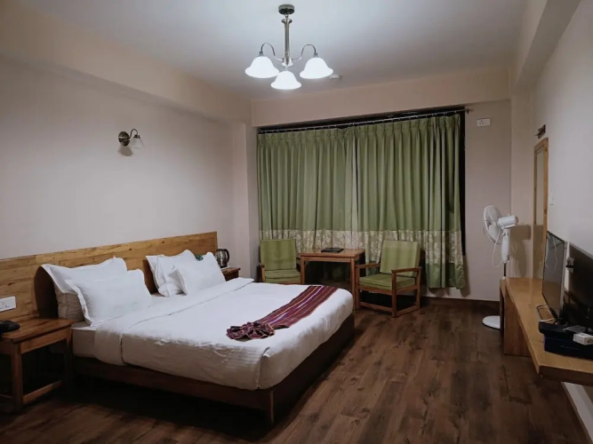Hotel 100 Petals