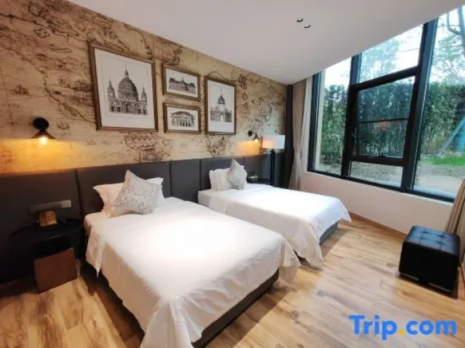 3 Bedrooms Villa