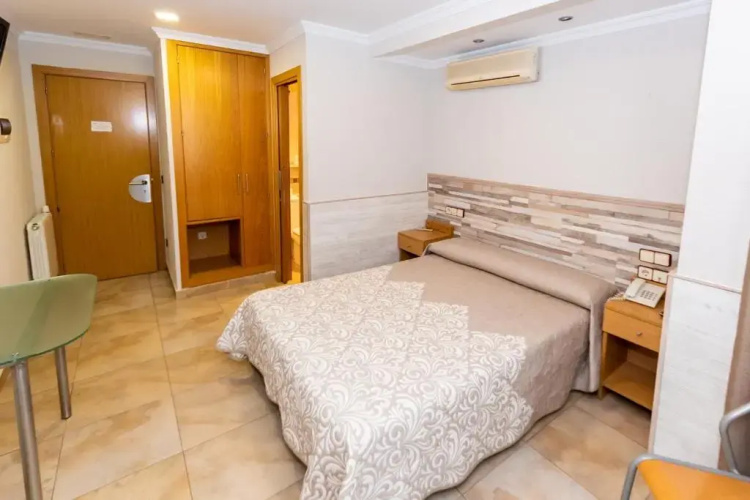 Hostal Viky