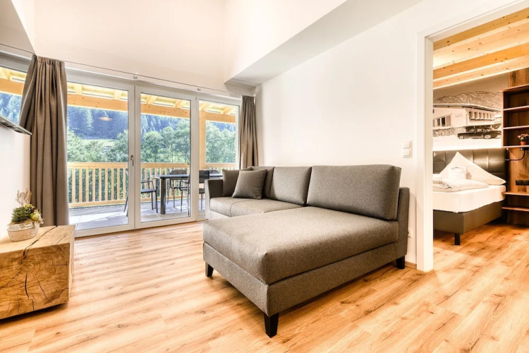 Brandnerhus Nr 11 - Balkon 3-zimmer Ferienwohnung
