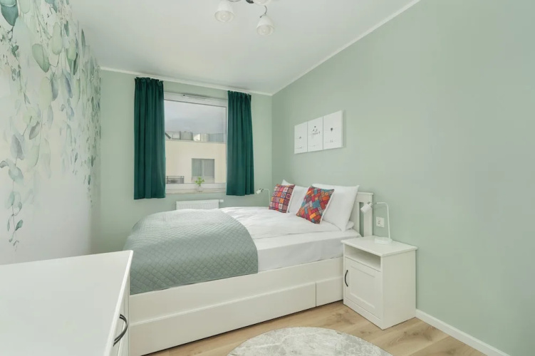Apartment for 6 in Poznan by Renters