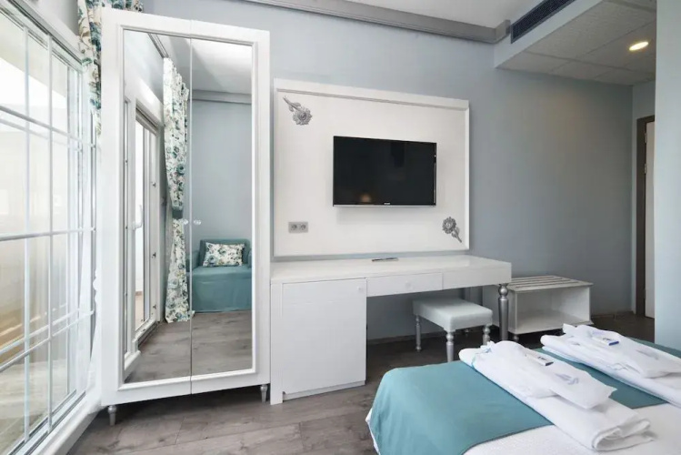 Sanli Beach Resort