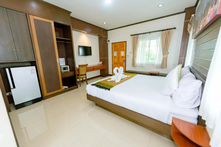 Bander Hotel