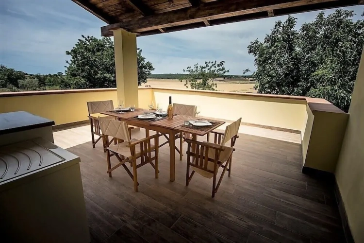 2 Bedrooms Apartment with balcony