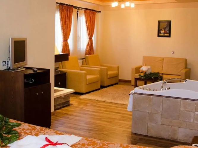 Kerasia Chalet