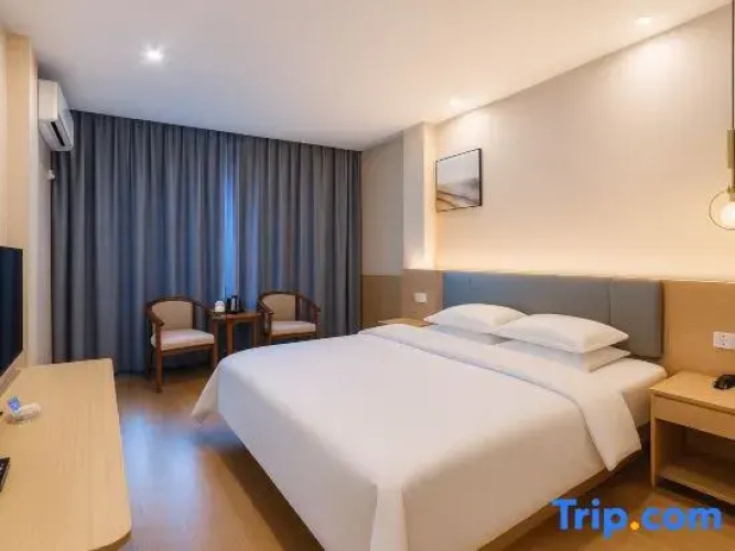 Jinhu Hotel