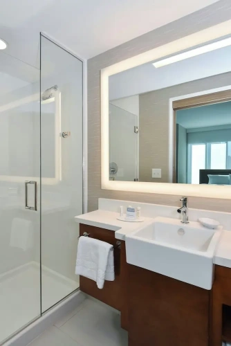 Quadruple Suite