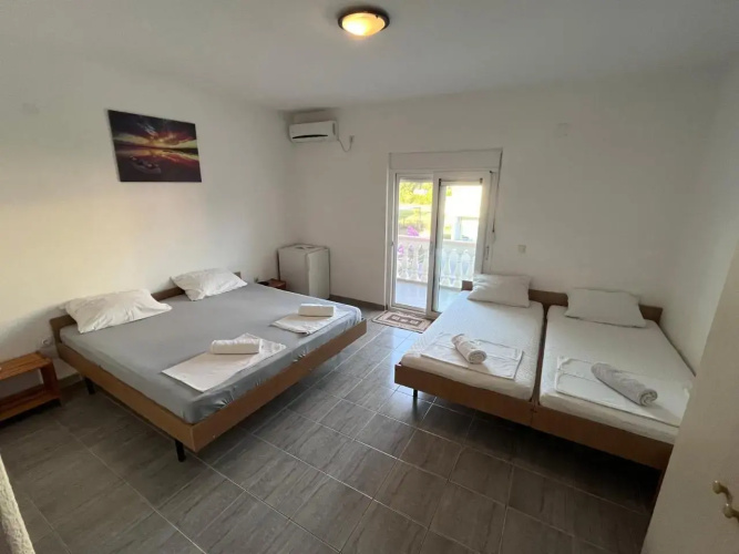 Curani Apartments