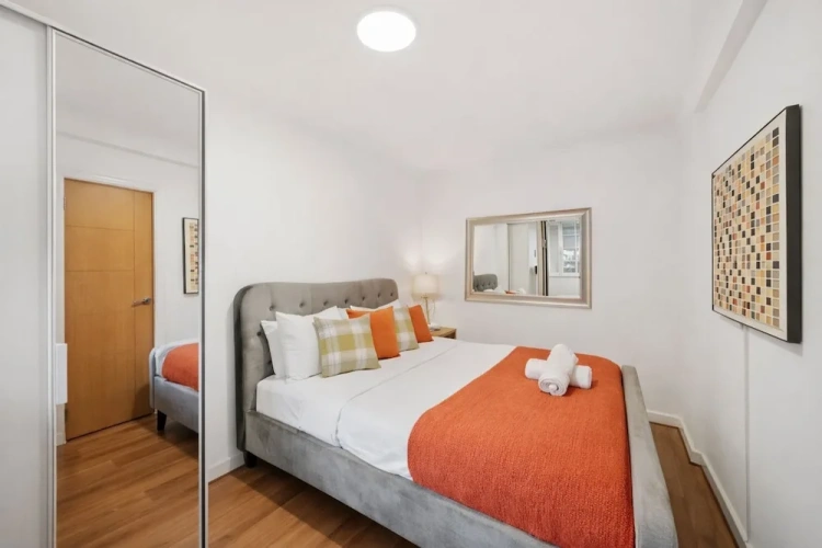 Deluxe Apartment
