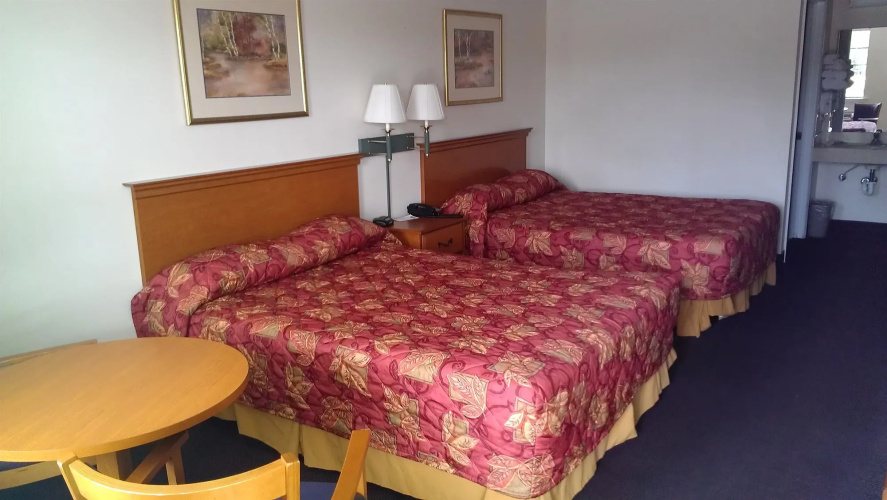 Peach Tree Inn