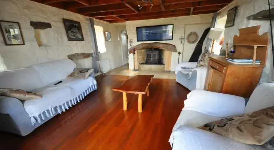 Tigh Beag Cottage