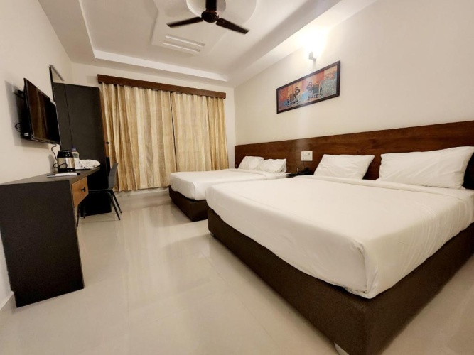 Deluxe Family room