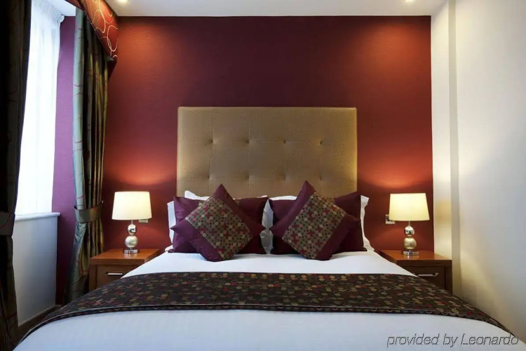 Icon Hotel