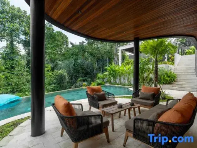 Villa Gayatri Sindu by BaliSuperHost