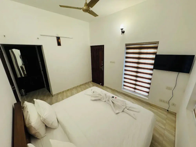 Coconut Creek Homestay