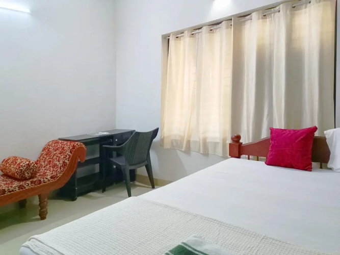 Alma Homestay
