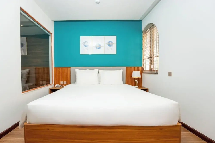 Standard Double room with city view
