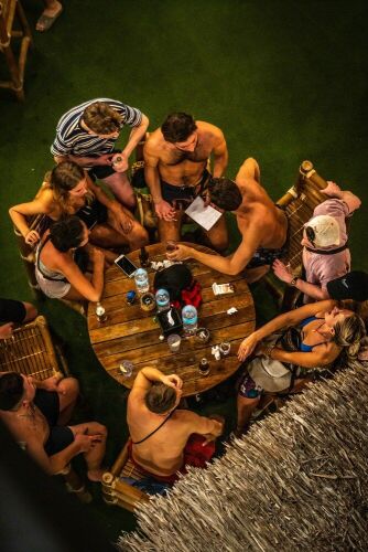 Mad Monkey Hostel Boracay Over view