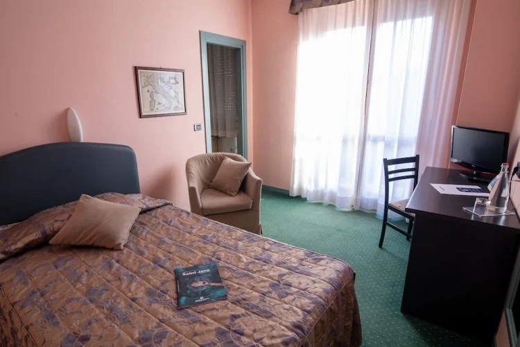 Superior Single room with balcony