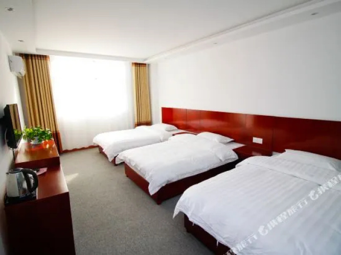 Huangjia Hotel