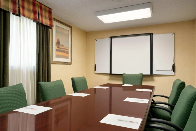 Hawthorn Suites By Wyndham Tinton Falls photo 13