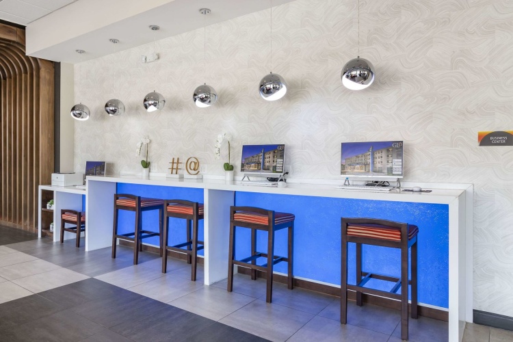 Glo Best Western  Savannah-Gateway I-95 photo 20