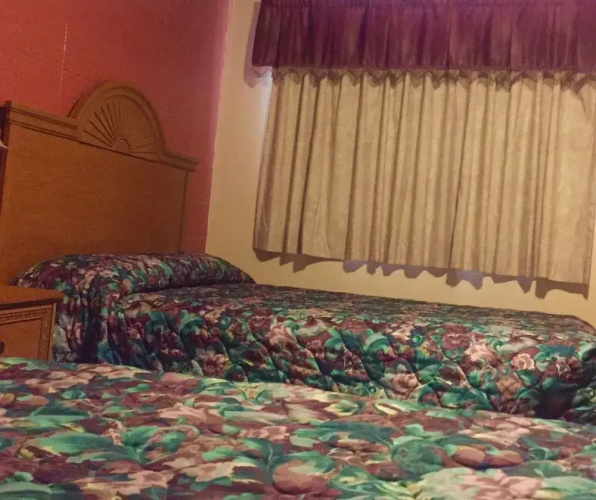 Holiday Motel Creston
