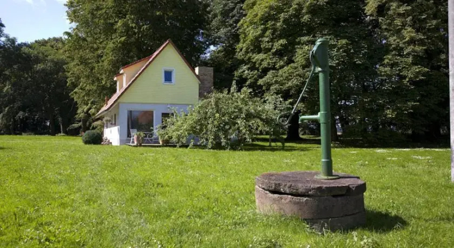 Gutshof Hessenburg