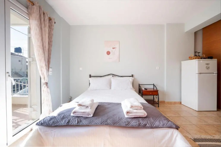 'Bella' studio flat
