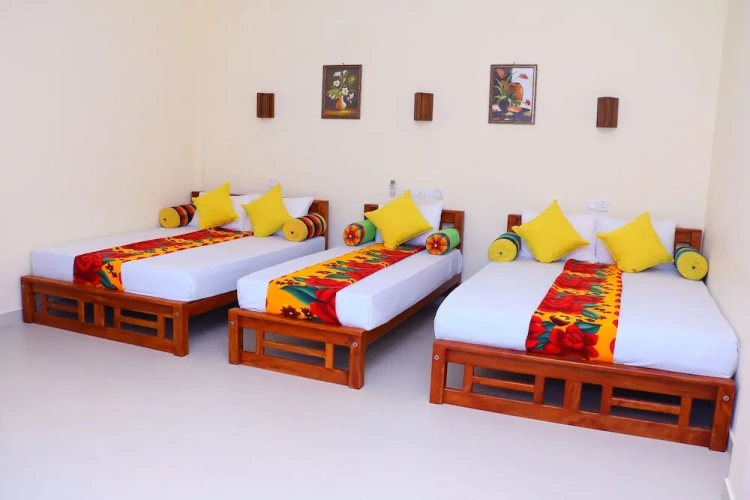 Deluxe Family room with balcony and with garden view