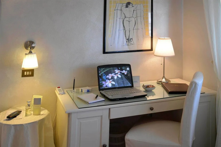 Nigahotel
