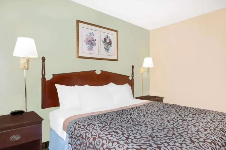 Meridian Inn
