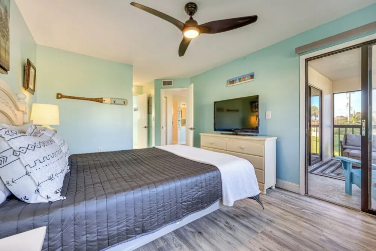 Pool & Beach Access! Walkable St Augustine Condo