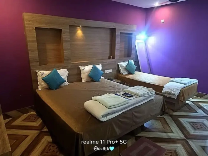 Standard Double room with city view