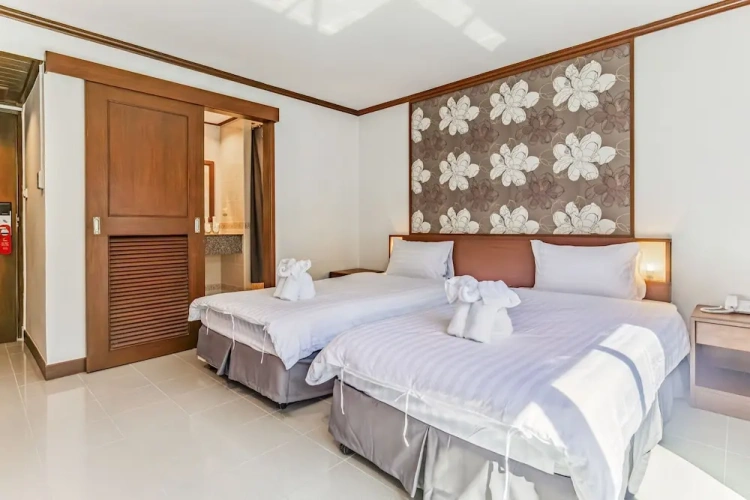 Superior Twin room