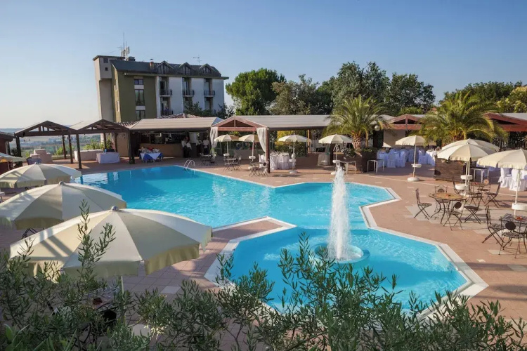 Hotel La Cantinella