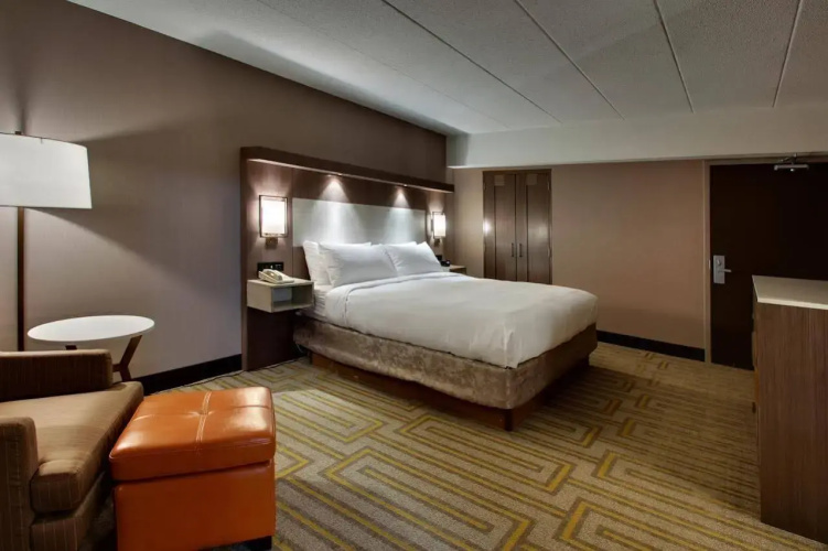 DoubleTree by Hilton Mt. Vernon