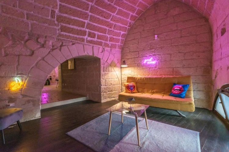 2 Bedrooms Suite