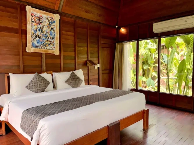 Deluxe Cottage