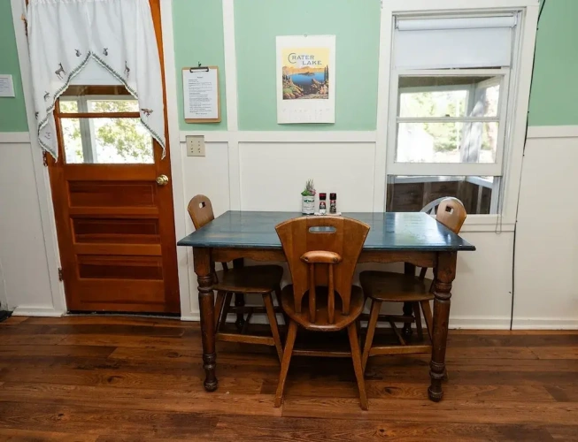 2 Bedrooms Classic Cottage
