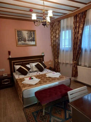 Economy Double Basement room