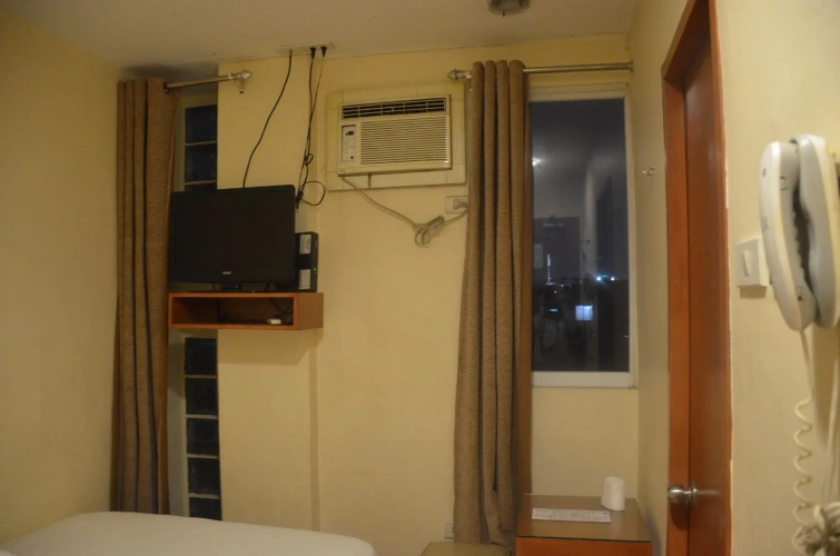 Standard Double Family room with street view