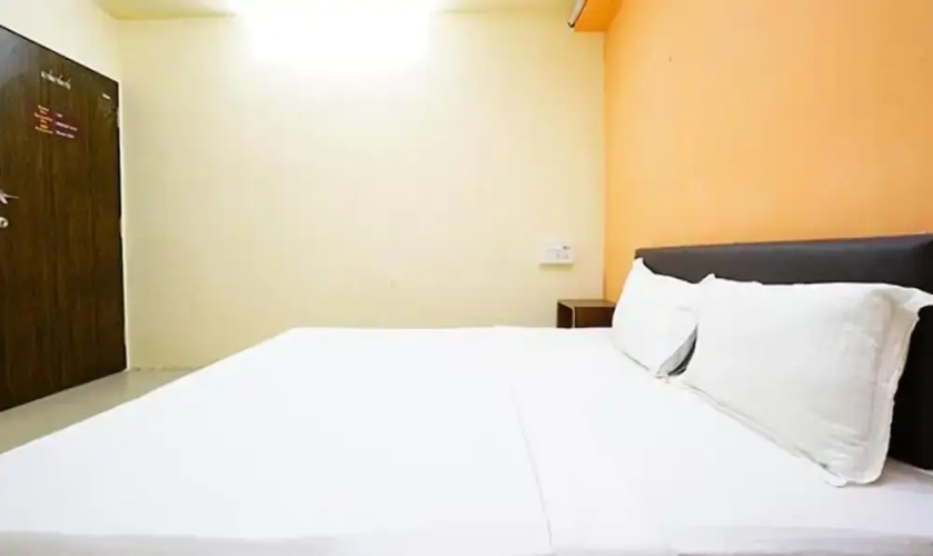 Fabhotel Infinity Rooms & Banquet