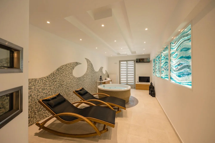 Santorini Grand Luxury Villas