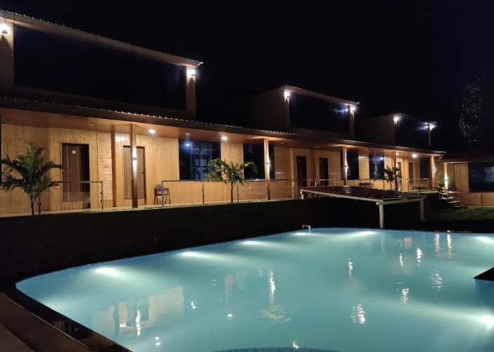 Arya Resort & Spa