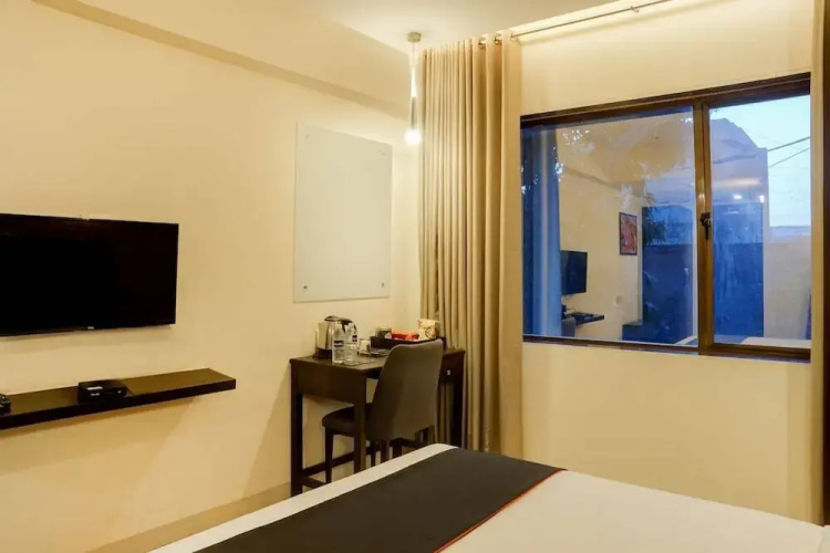 Hotel Singhs Residency by OYO Rooms